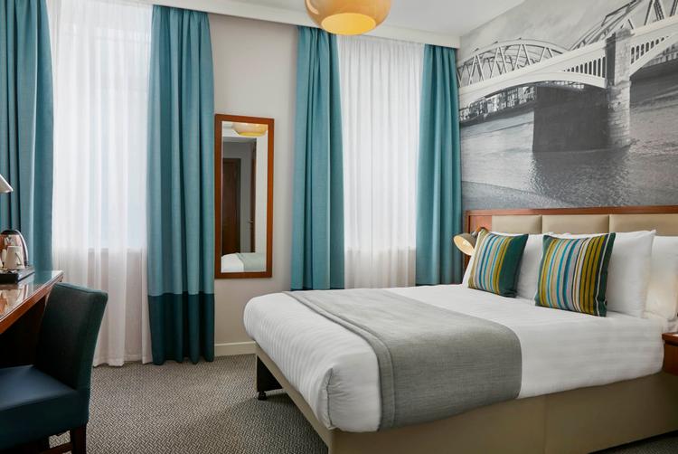 Seraphine Hammersmith | London | 7