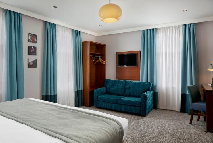 Seraphine Hammersmith | London | 12